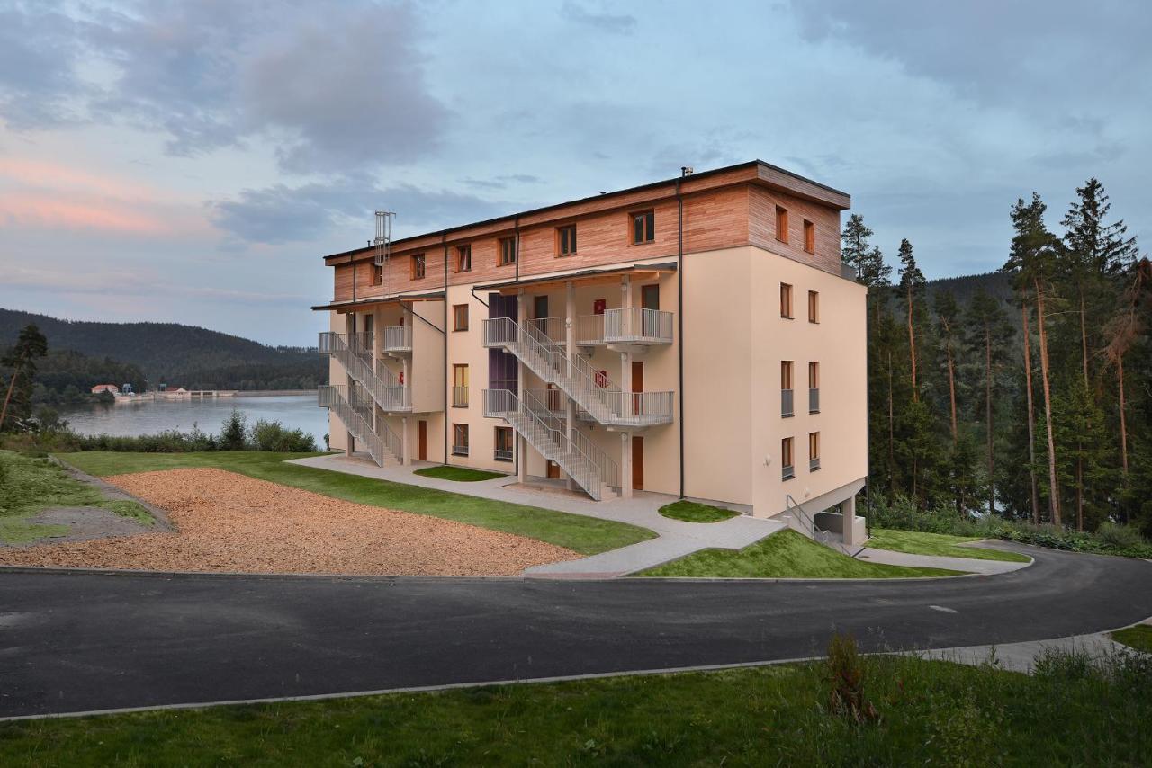 Element Lakeside Apartments Липно над Вълтава Екстериор снимка
